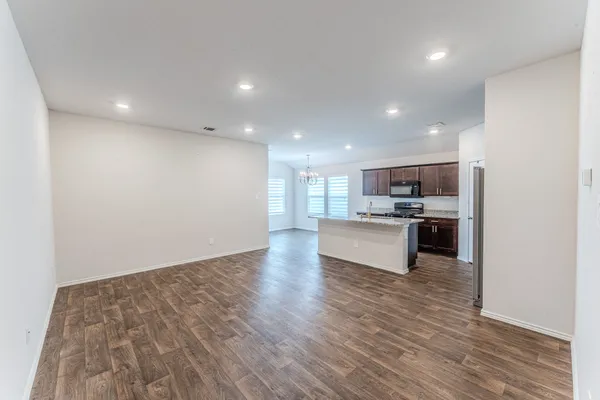 $1,900 | 317 Lily Pond Trail, San Marcos, TX 78666