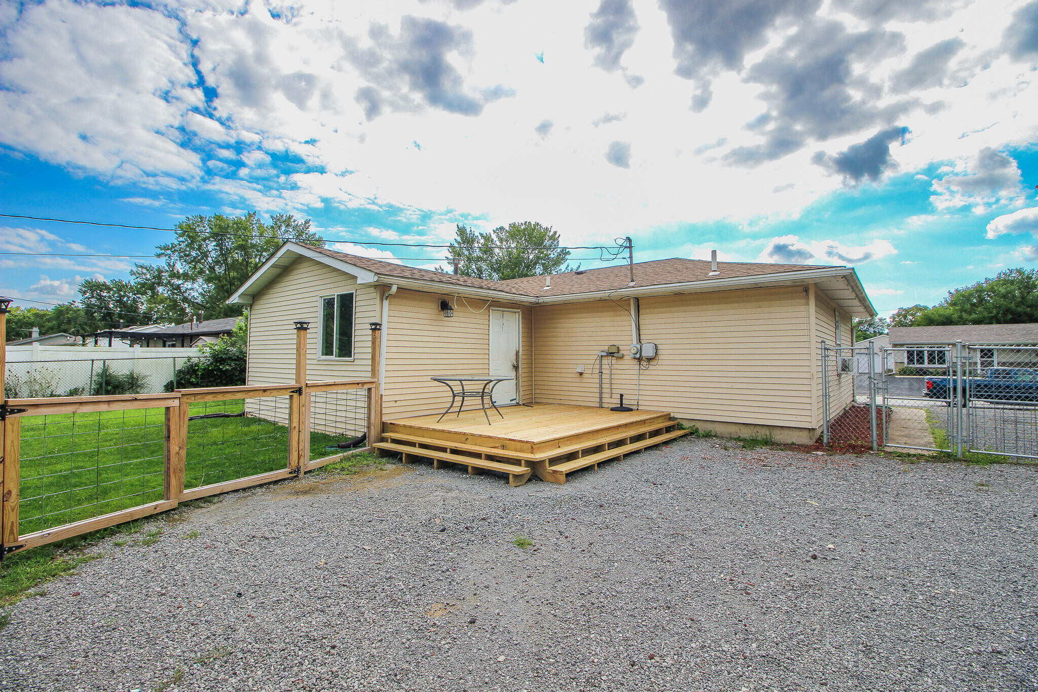 623 Oxbow Road Valparaiso, IN 46385 - Photo 20 of 21 2048x1365
