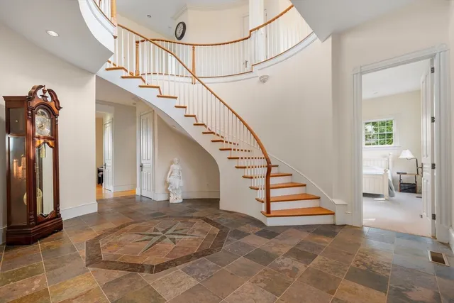 a view of entryway and hall