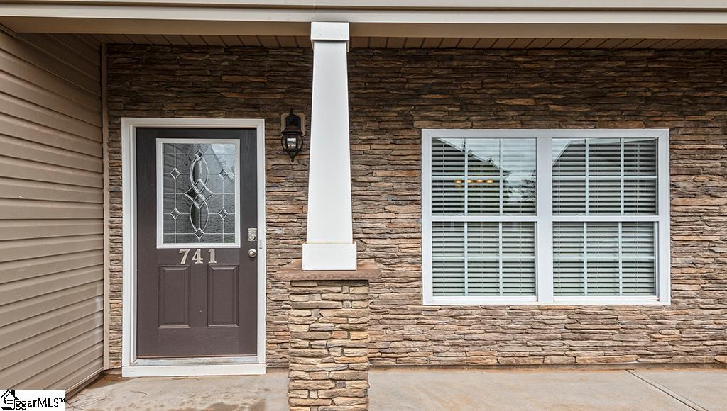 741 Westwood Road Lyman, SC 29365 - Photo 3 of 24 Gallery Image 3