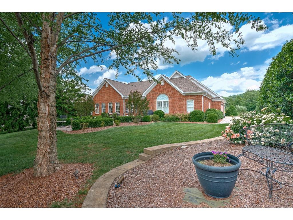 121 Golf Ridge Drive Kingsport, TN 37664 - Photo 32 of 36 Photo 32
