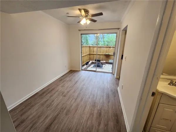 $1,495 | 120 Biscayne Drive Northwest, Unit C5, Atlanta, GA 30309