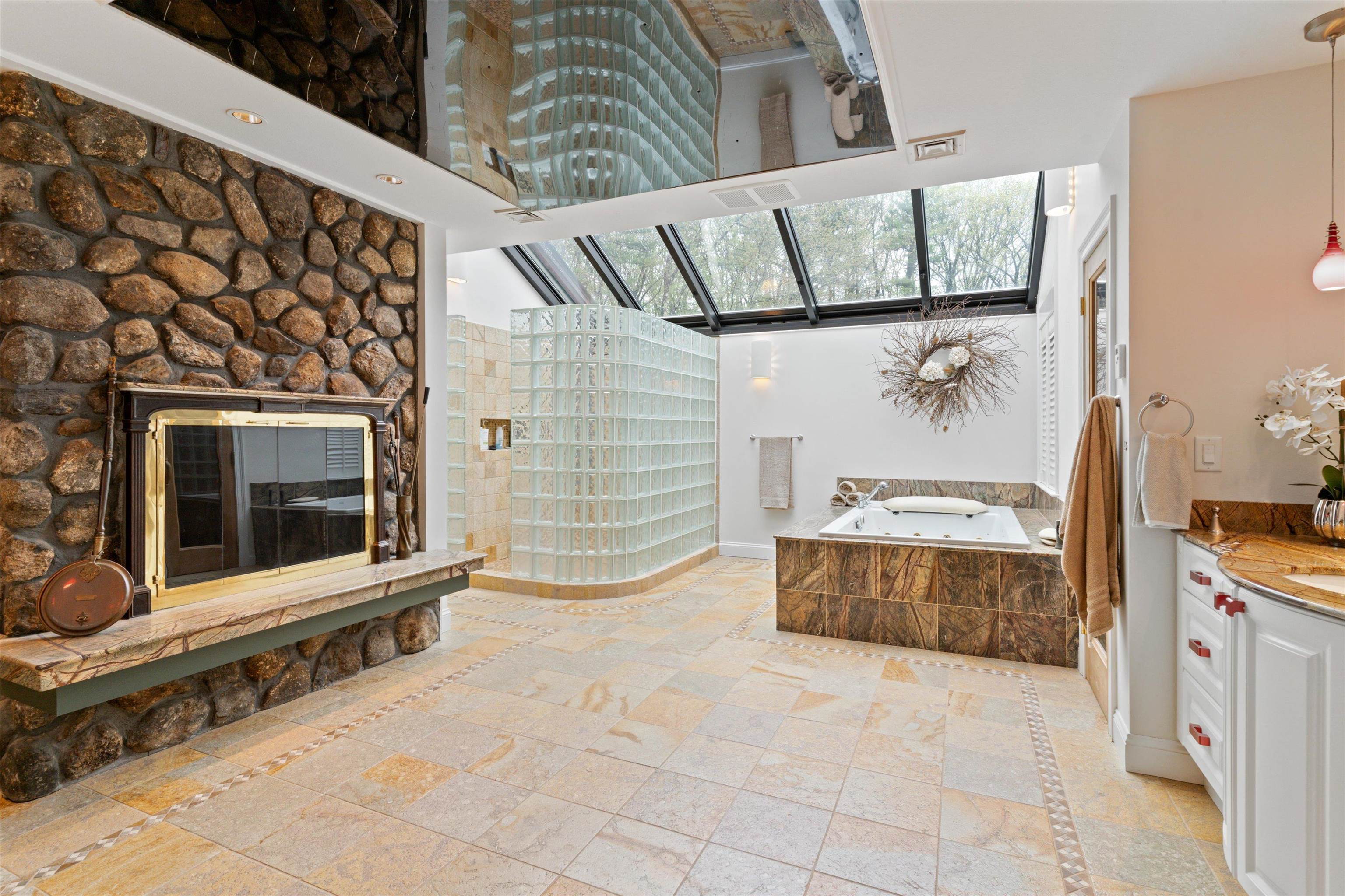 115 Mansion Road Dunbarton, NH 03046 - Photo 17 of 38