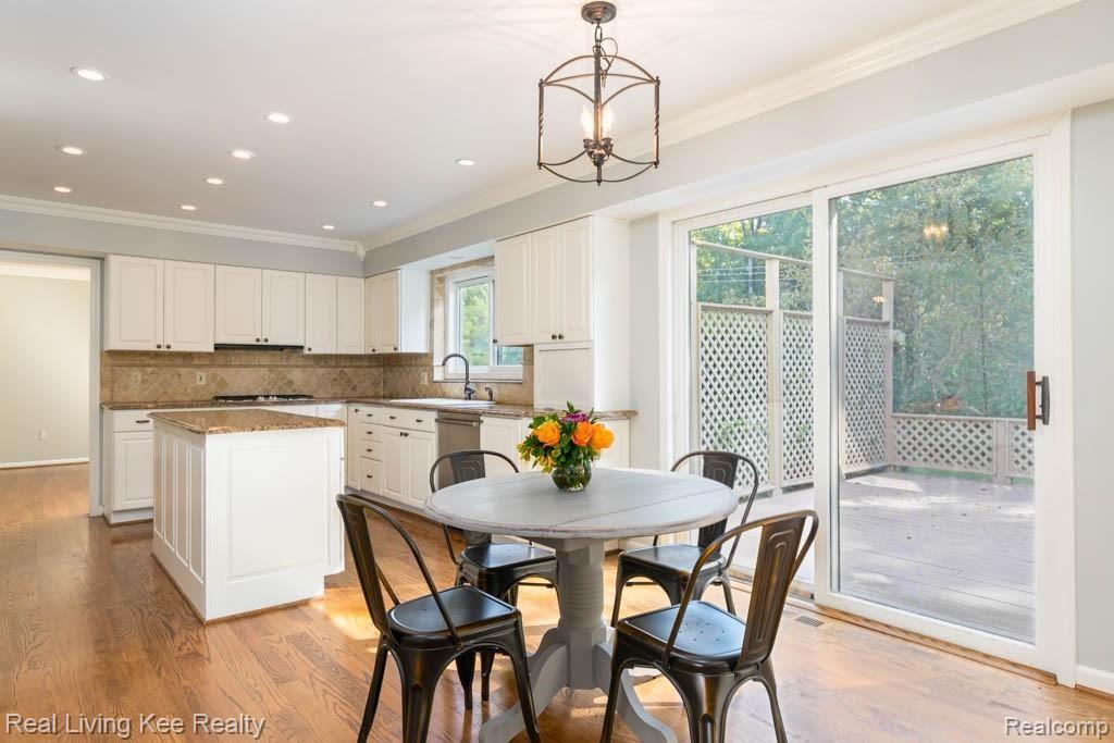 1784 Snowden Circle Rochester Hills, MI 48306 - Photo 12 of 49