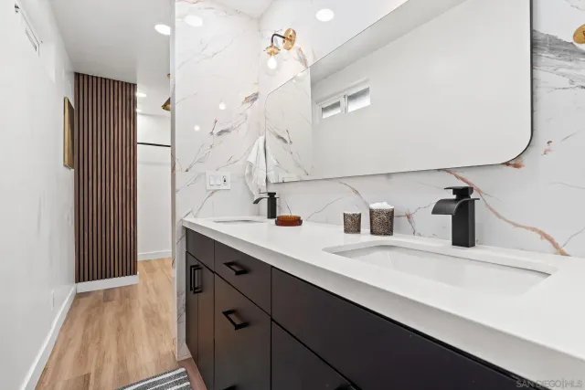 $3,390,000 | 1110 Sea Village Drive, Cardiff, CA 92007