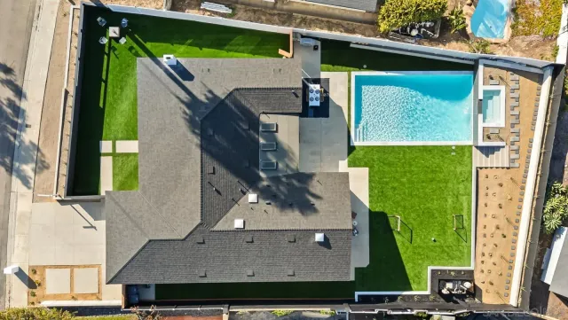 $3,390,000 | 1110 Sea Village Drive, Cardiff, CA 92007