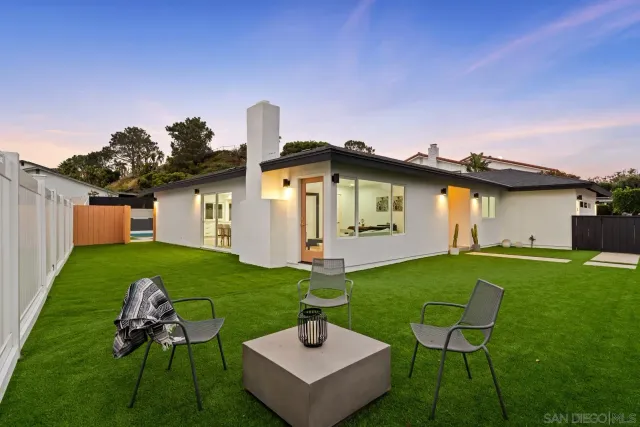 $3,390,000 | 1110 Sea Village Drive, Cardiff, CA 92007