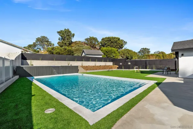 $3,390,000 | 1110 Sea Village Drive, Cardiff, CA 92007