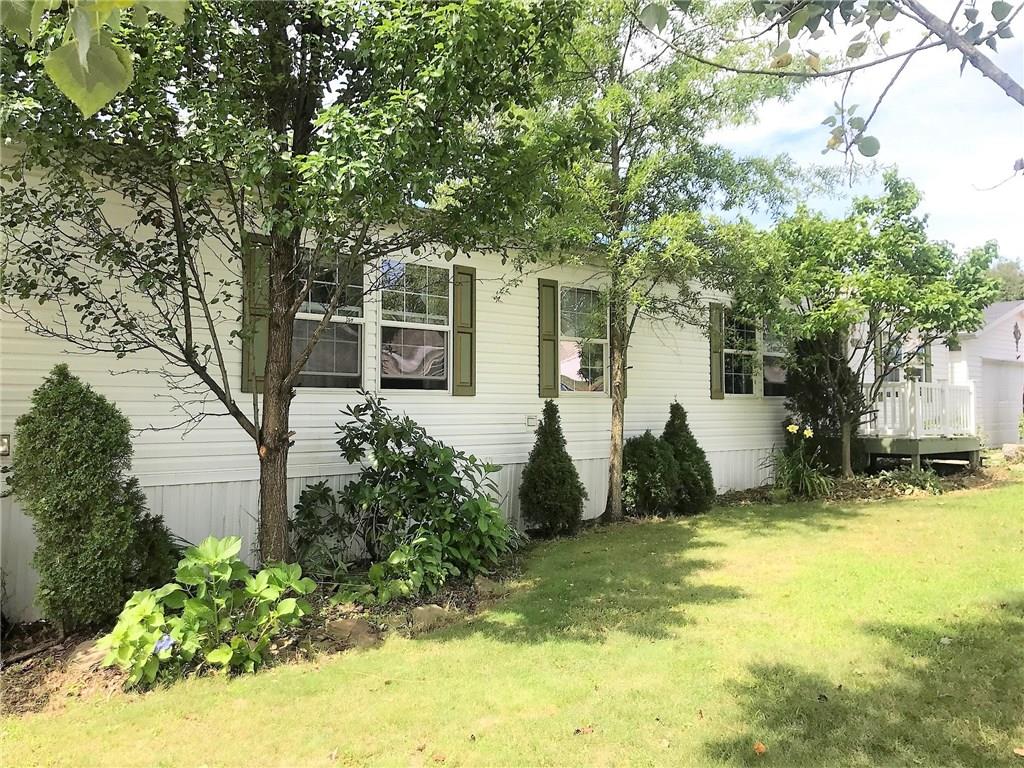 630 Deana Way Rochester, PA 15074 - Photo 1 of 21 Welcome to 630 Deana Way!