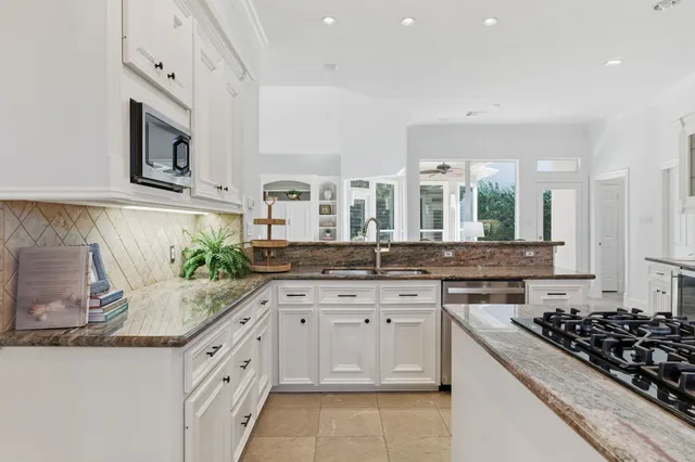 $749,000 | 12003 Carriage Hill Drive, Houston, TX 77077