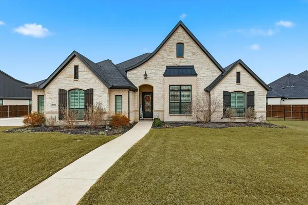 $1,099,999 | 104 Craigmore Drive, Argyle, TX 76226