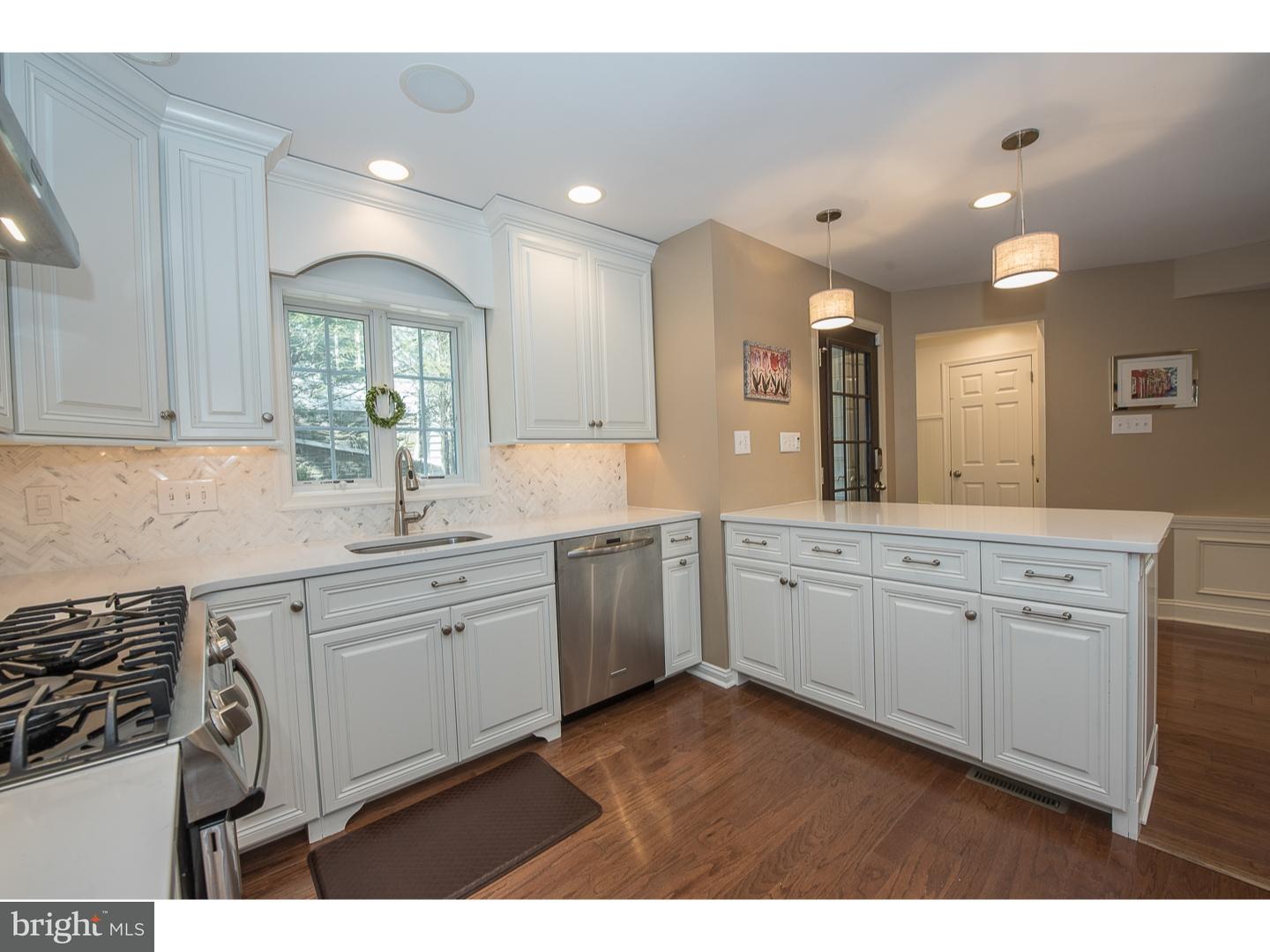 8 Briar Road Wayne, PA 19087 - Photo 14 of 25 Kitchen