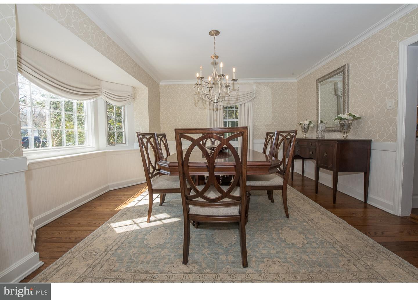8 Briar Road Wayne, PA 19087 - Photo 4 of 25 Dining Room