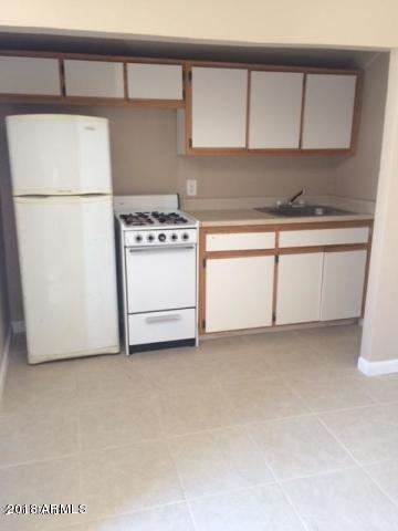 2921 West Granada Road Phoenix, AZ 85009 - Photo 4 of 17 4