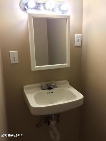 2921 West Granada Road Phoenix, AZ 85009 - Photo 6 of 17 6