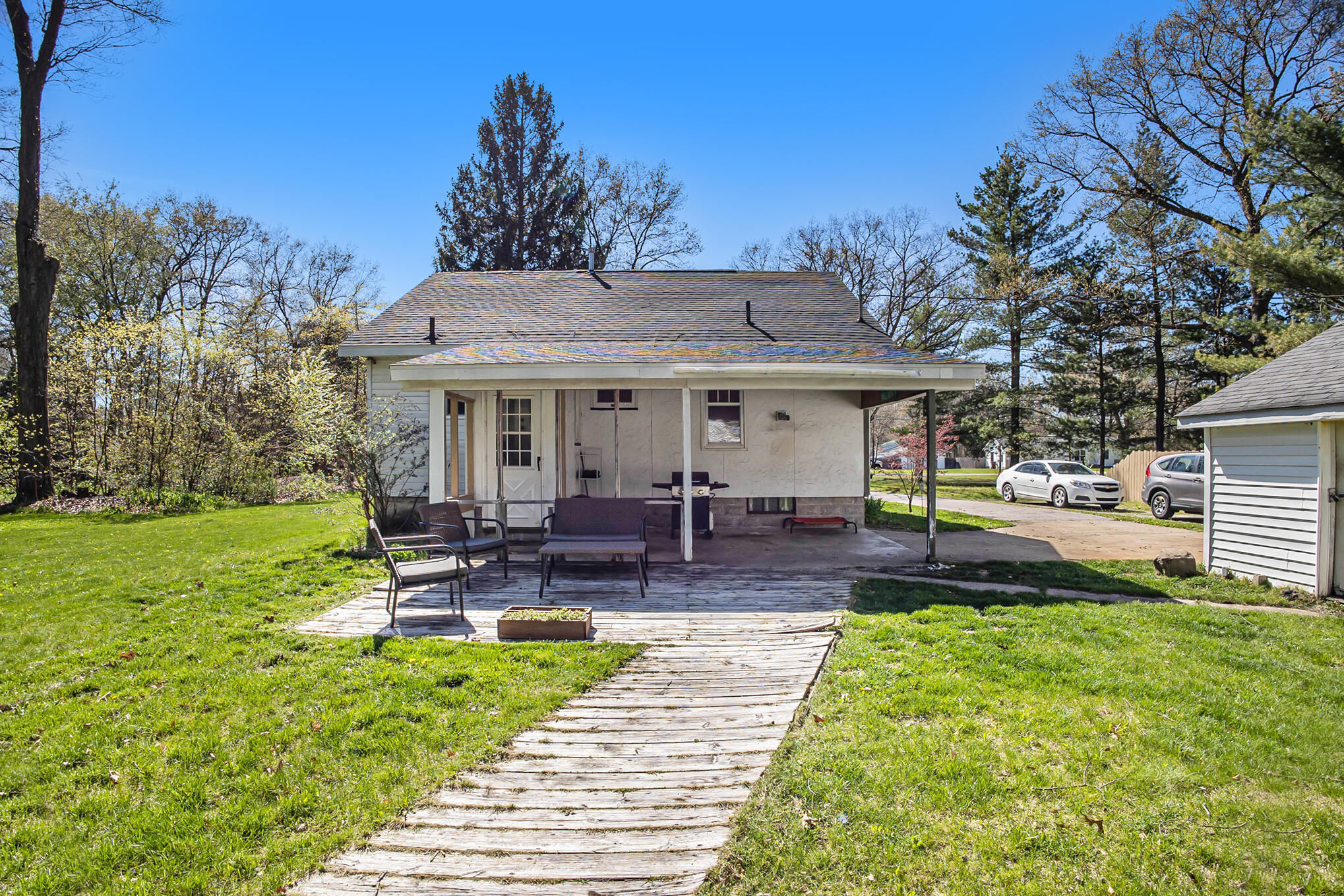 314 North Mill Iron Road Muskegon, MI 49442 - Photo 22 of 26 Back of Home