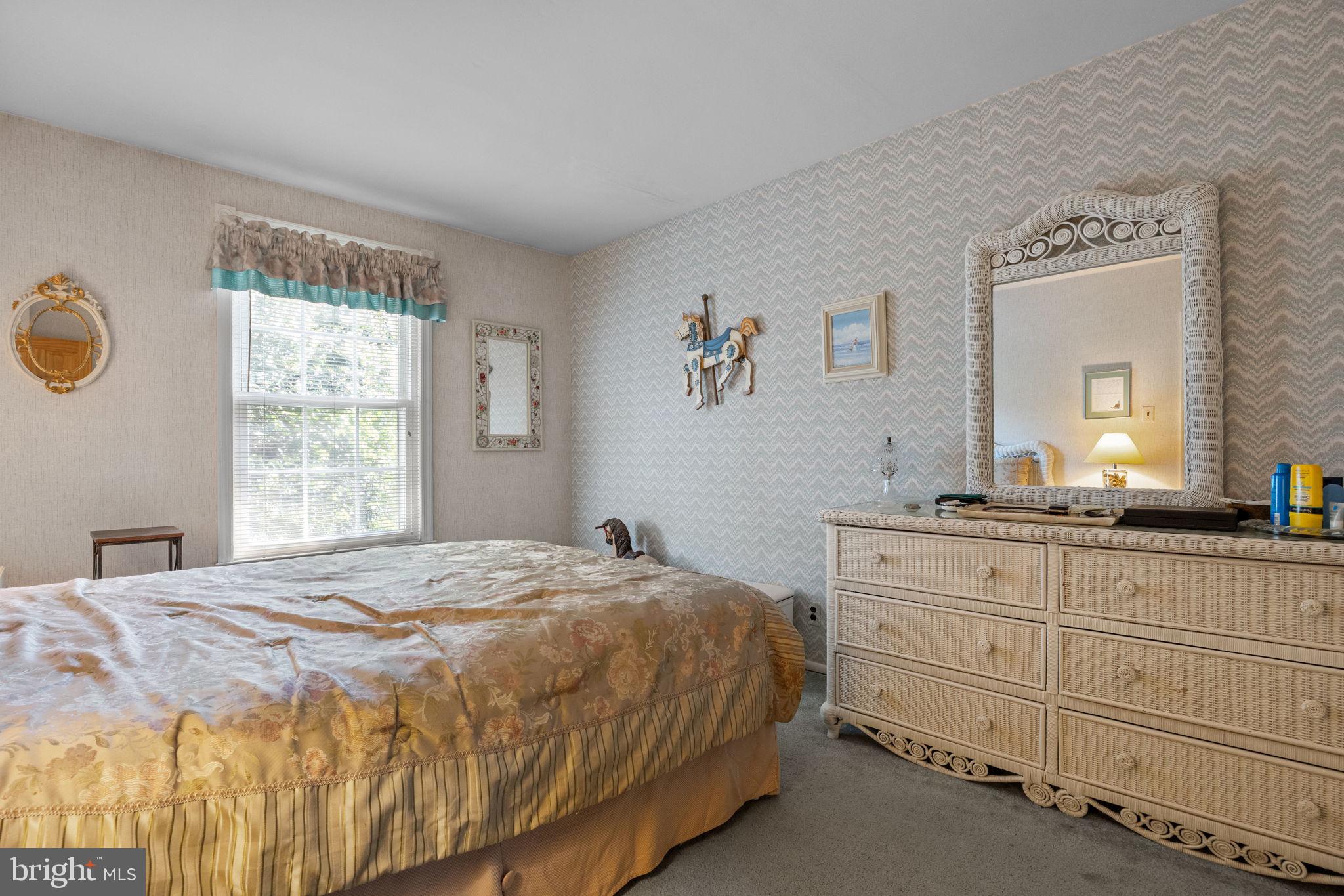 219 Nauldo Road Philadelphia, PA 19154 - Photo 20 of 32 2nd Bedroom