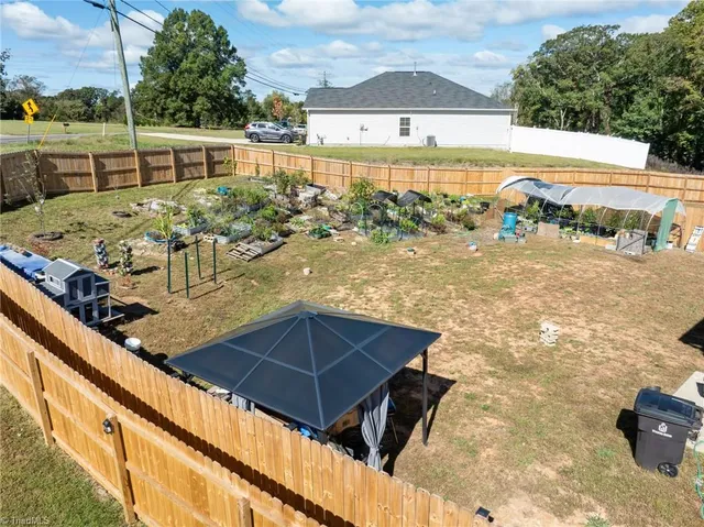 $330,000 | 592 Tochi Court, Winston-Salem, NC 27105