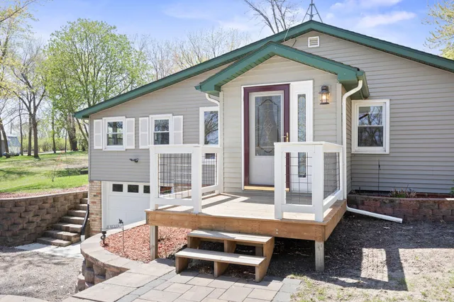 $265,000 | 19797 612th Avenue, Litchfield, MN 55355