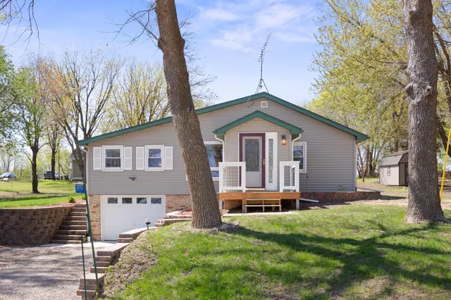 $265,000 | 19797 612th Avenue, Litchfield, MN 55355