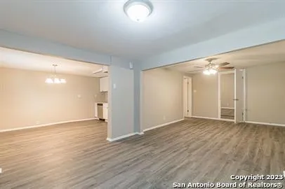 $700 | 211 Pierian Avenue, Unit 1, San Antonio, TX 78211