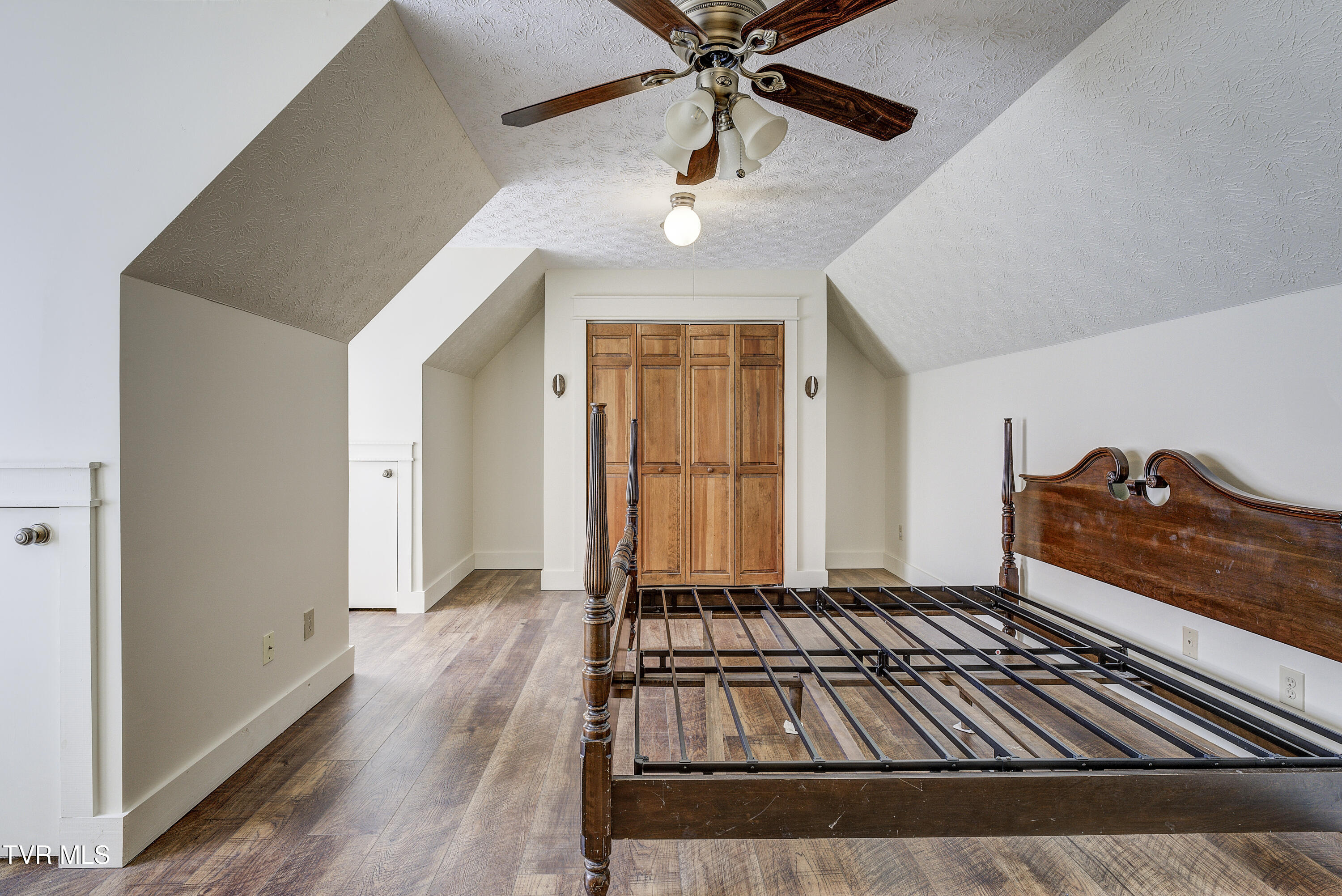 715 Powder Branch Road Elizabethton, TN 37643 - Photo 35 of 49 Powderb-24