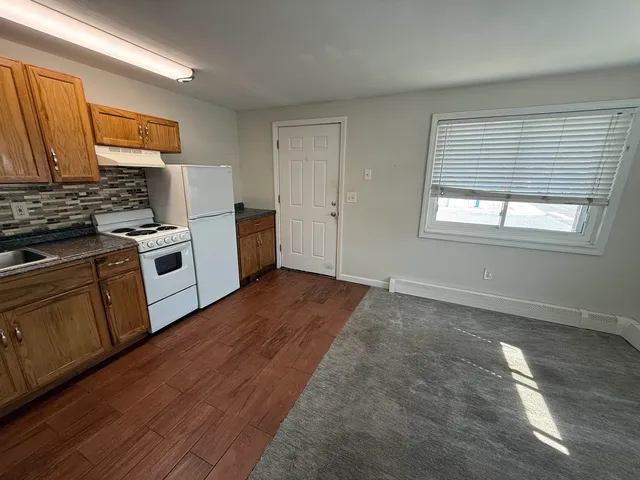 $1,650 | 1 Bragg Avenue, Unit A, Hampton, NH 03842