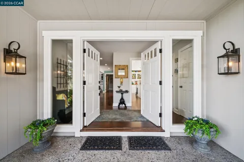 $2,995,000 | 1933 Joseph Drive, Moraga, CA 94556