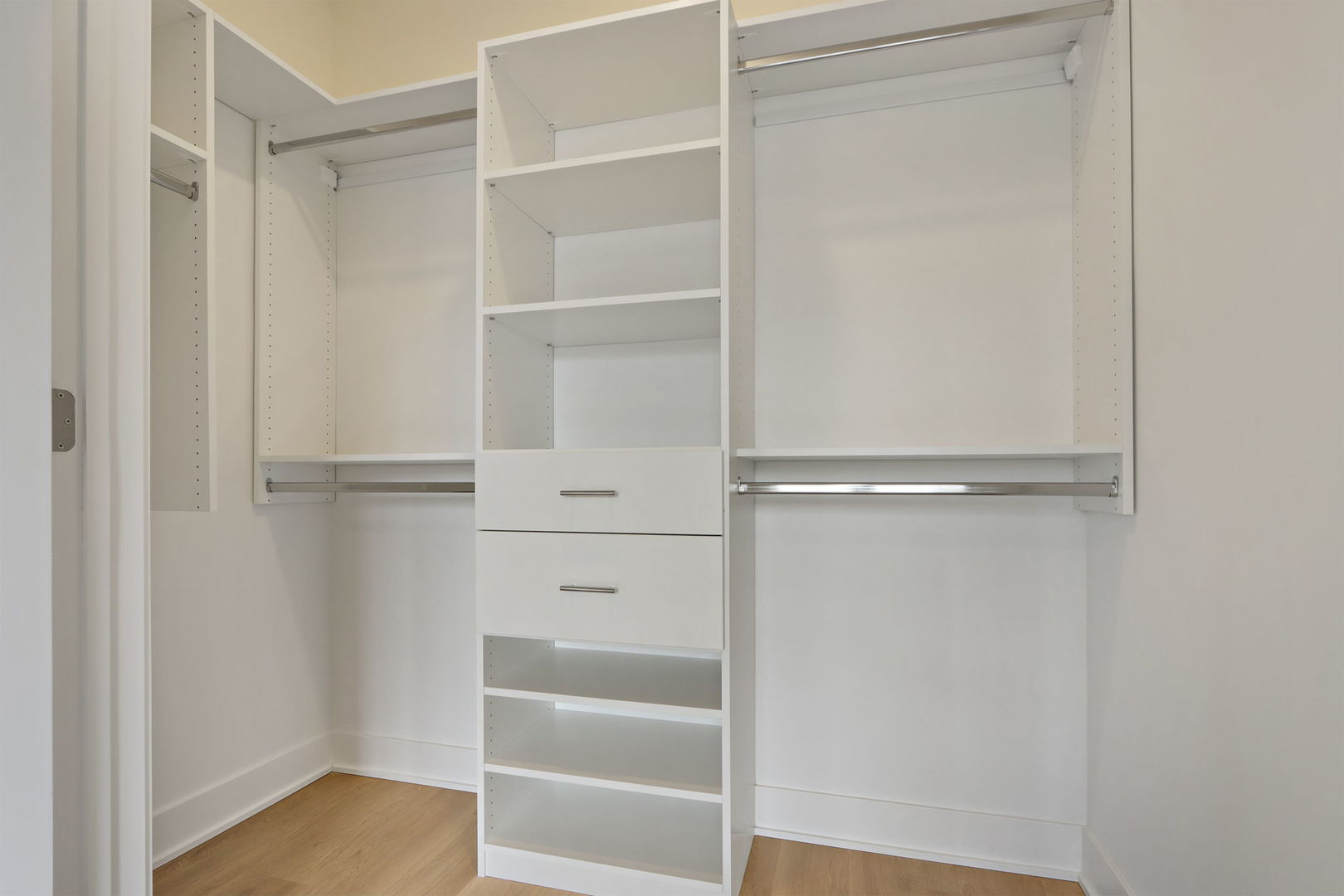 150 Washington Street, Unit 150 Barrington, IL 60010 - Photo 14 of 23