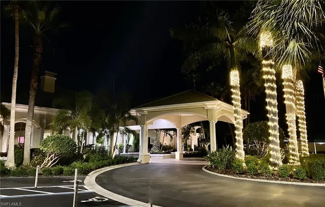 a outdoor space with lots of furniture and appliances