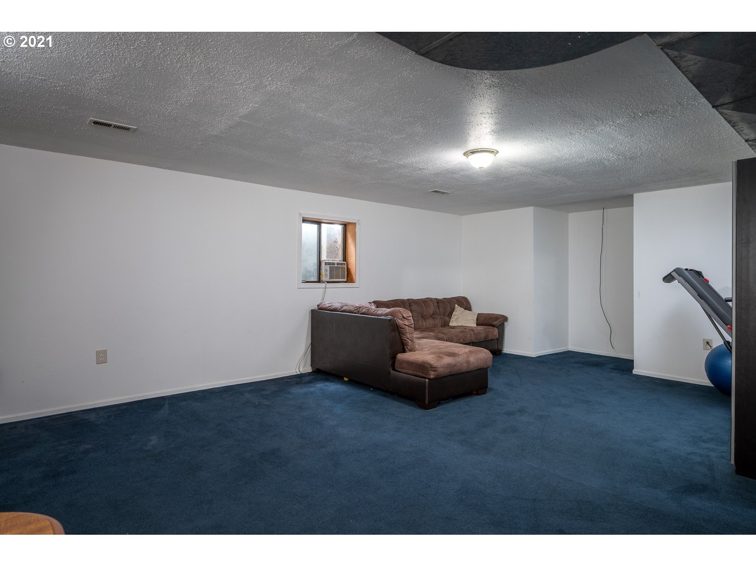 15296 Southeast Johnson Road Clackamas, OR 97015 - Photo 16 of 26 Gallery Image 16