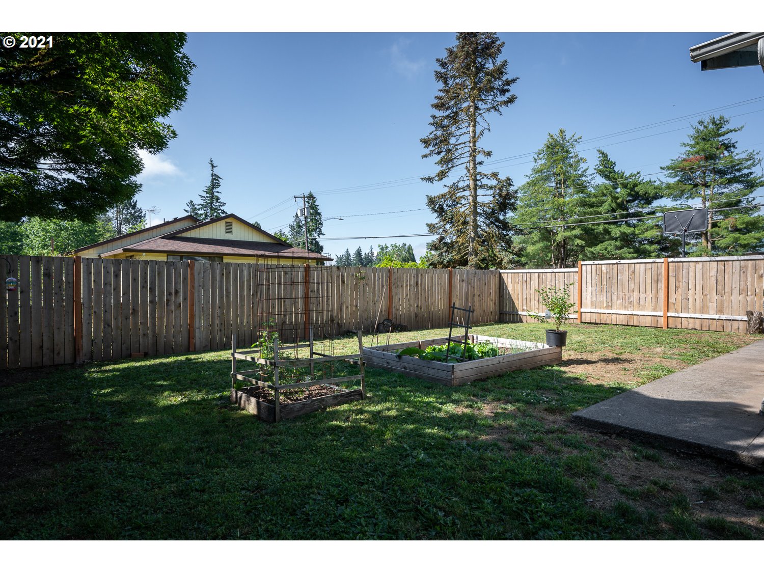 15296 Southeast Johnson Road Clackamas, OR 97015 - Photo 25 of 26 Gallery Image 25