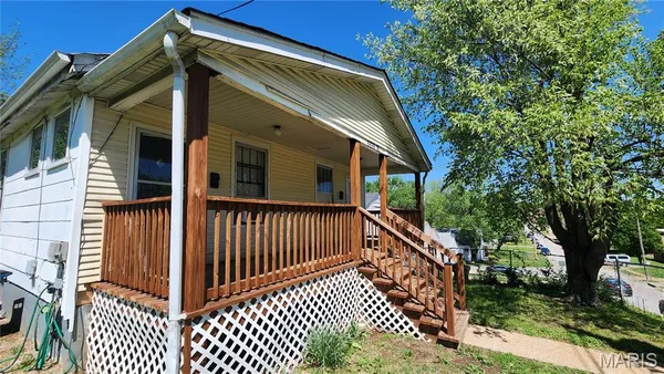 $72,500 | 5659 Wilborn Drive, Jennings, MO 63136