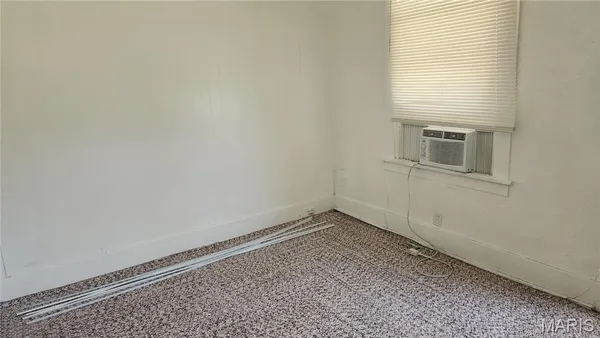 $72,500 | 5659 Wilborn Drive, Jennings, MO 63136