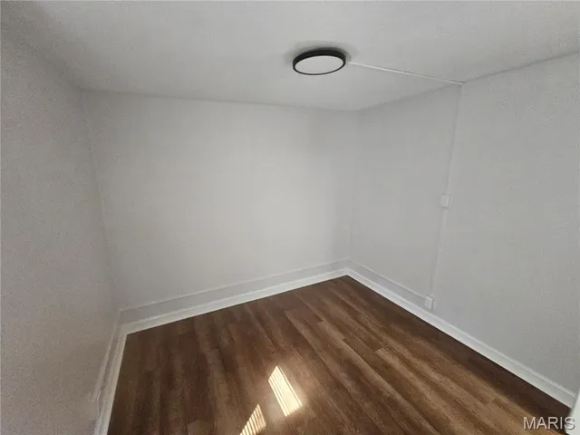 $96,000 | 939 Green Mt Lane, Belleville, IL 62220