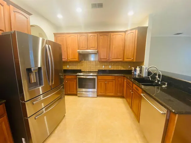 $3,000 | 3838 Regents Way, Oviedo, FL 32765