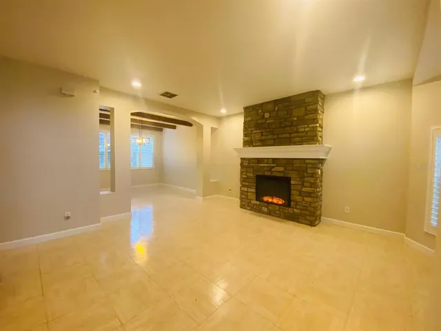 $3,000 | 3838 Regents Way, Oviedo, FL 32765