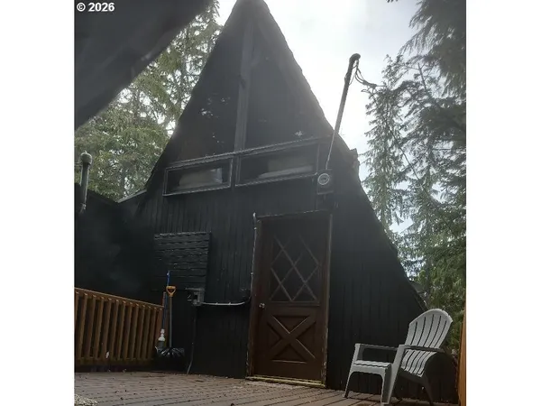 $819,900 | 31060 Bergstrasse Lane, Government Camp, OR 97028