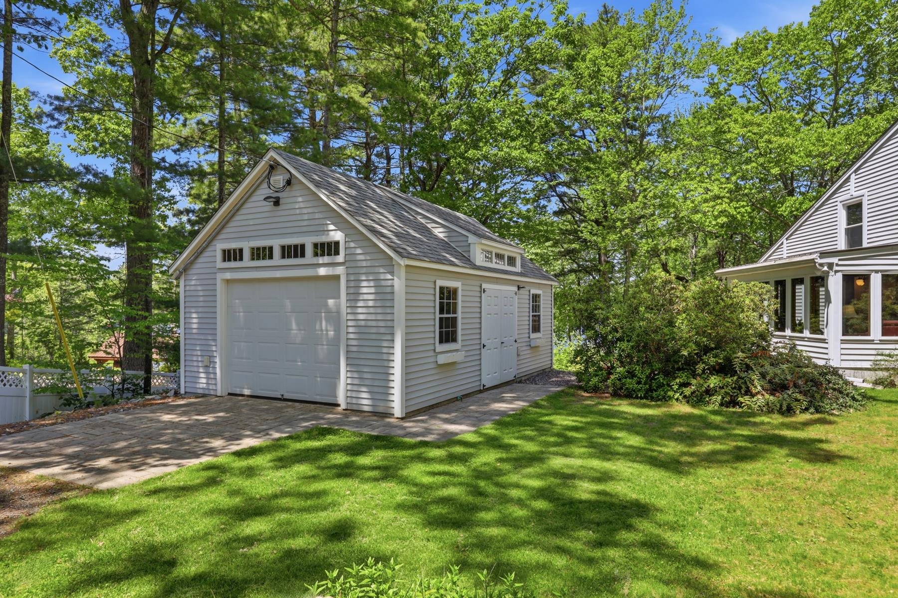 22 Hemlock Circle Sandown, NH 03873 - Photo 41 of 58