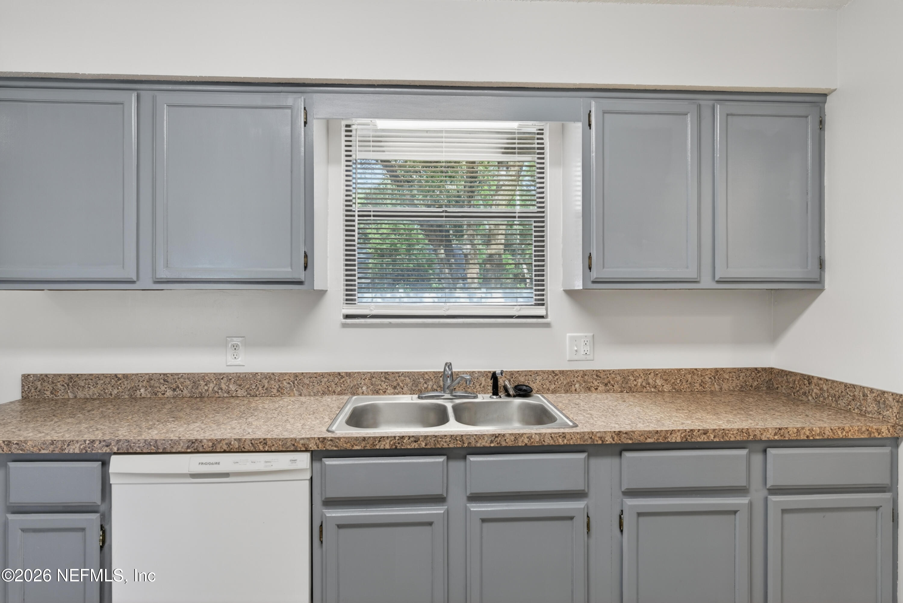 516 Penman Road Neptune Beach, FL 32266 - Photo 15 of 42 15-516 Penman Rd-11