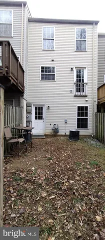 $345,000 | 1874 Tiger Lily Circle, Woodbridge, VA 22192