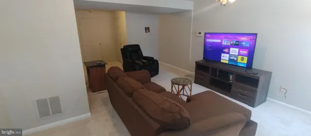 $350,000 | 1874 Tiger Lily Circle, Woodbridge, VA 22192