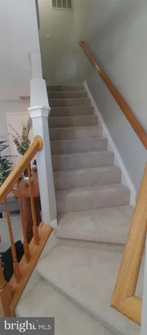 $350,000 | 1874 Tiger Lily Circle, Woodbridge, VA 22192