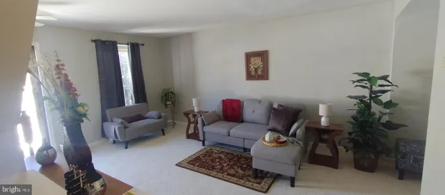 $350,000 | 1874 Tiger Lily Circle, Woodbridge, VA 22192