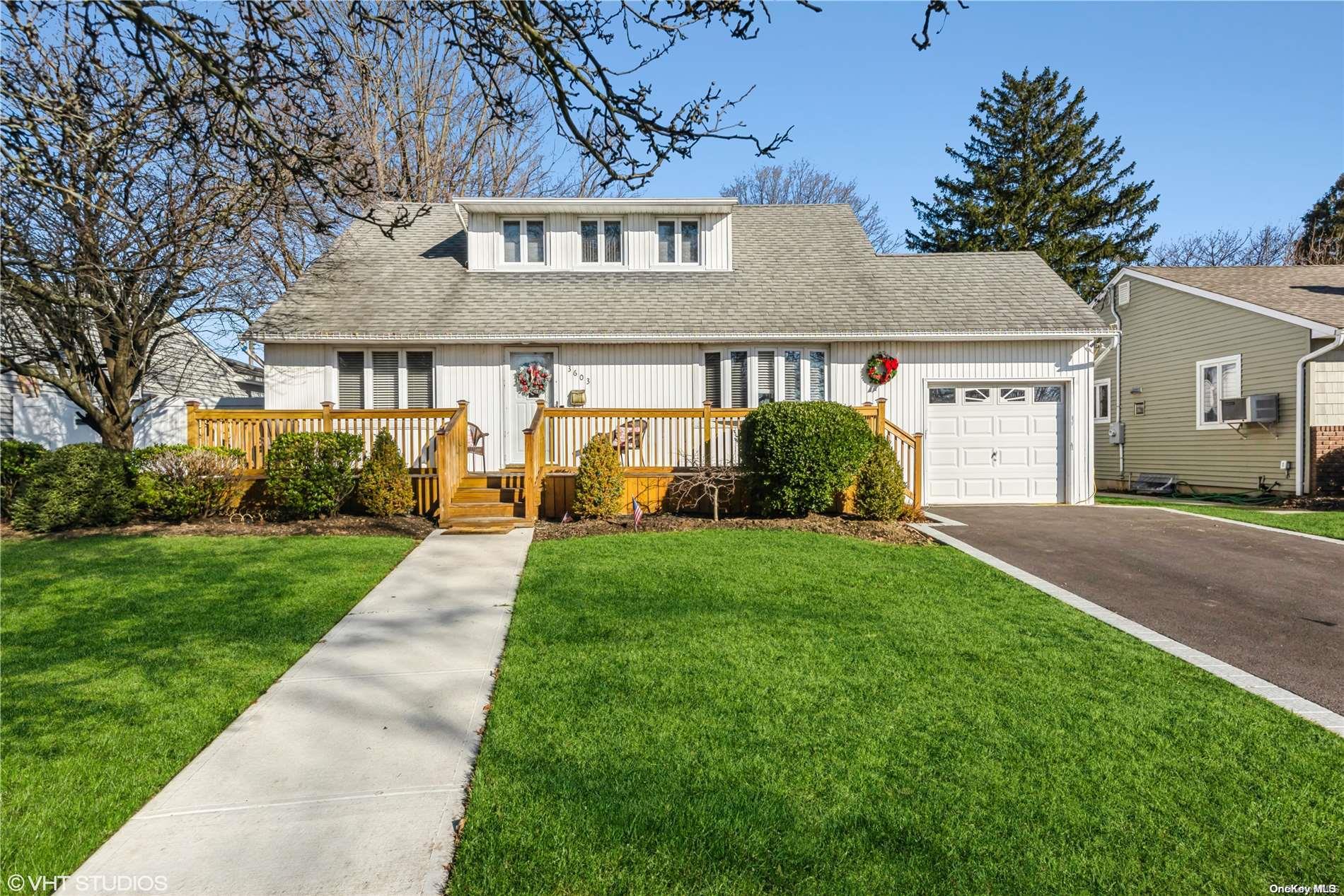 3603 Southview Avenue Wantagh, NY 11793 - Photo 1 of 1