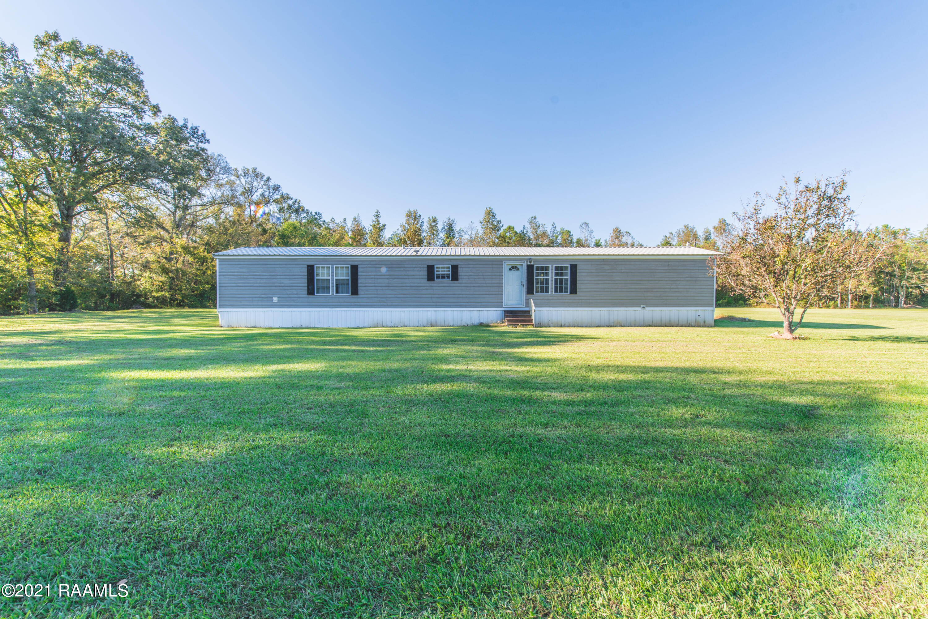 749 Mulberry Road Opelousas, LA 70570 - Photo 2 of 17 DSC_5073