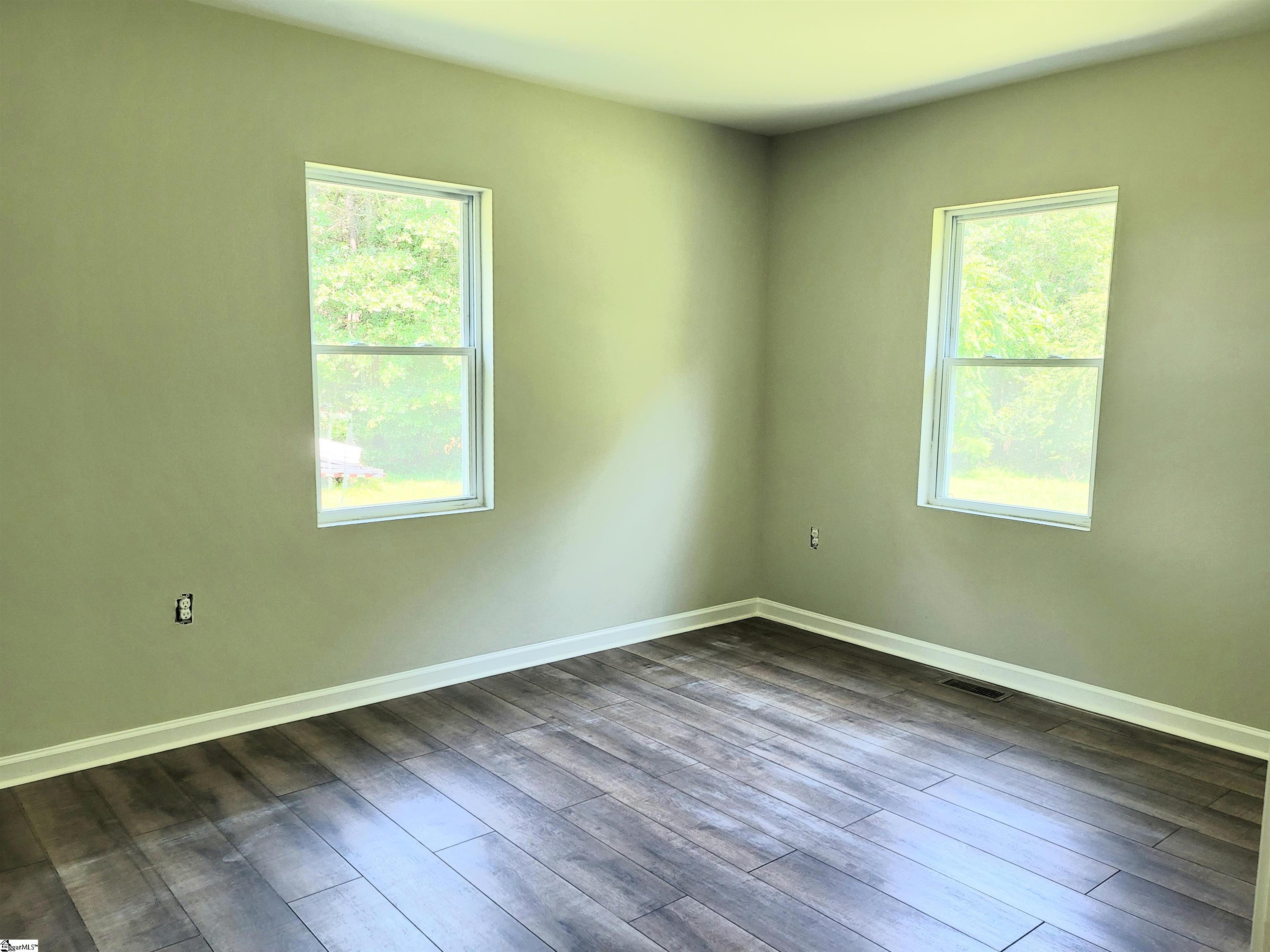 528 Old Hundred Road Pelzer, SC 29669 - Photo 20 of 29