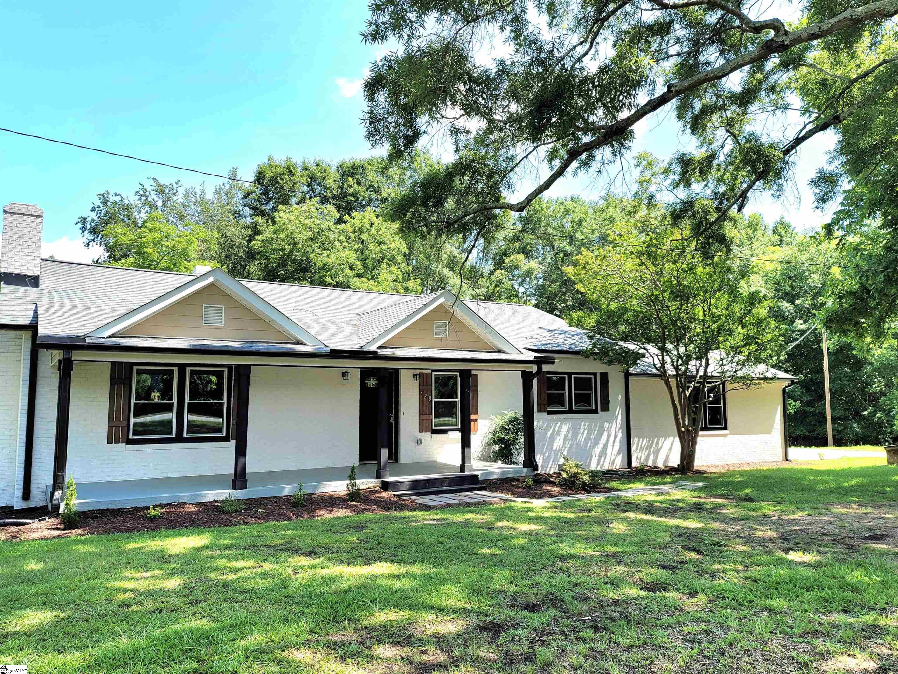 528 Old Hundred Road Pelzer, SC 29669 - Photo 2 of 29