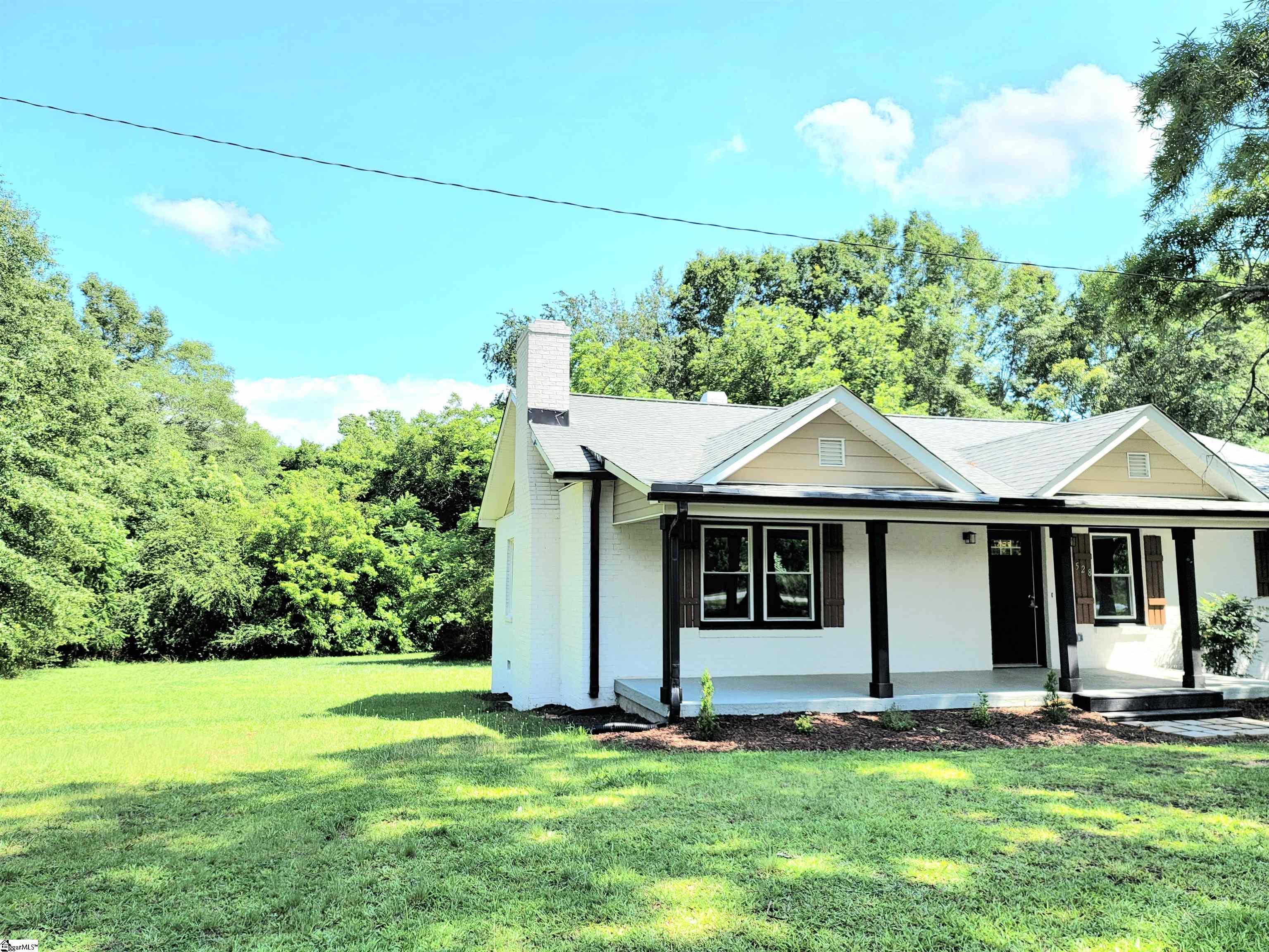 528 Old Hundred Road Pelzer, SC 29669 - Photo 3 of 29