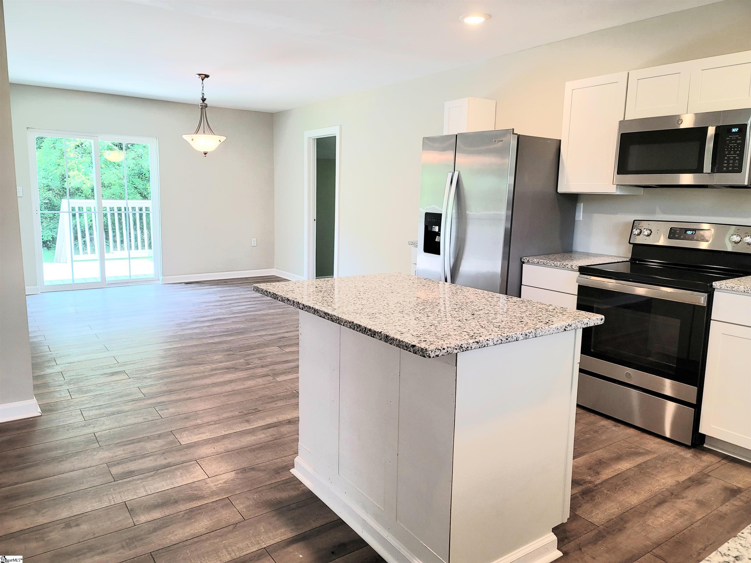 528 Old Hundred Road Pelzer, SC 29669 - Photo 6 of 29